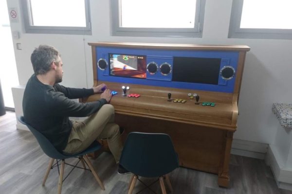 piano-arcade-kickmaker